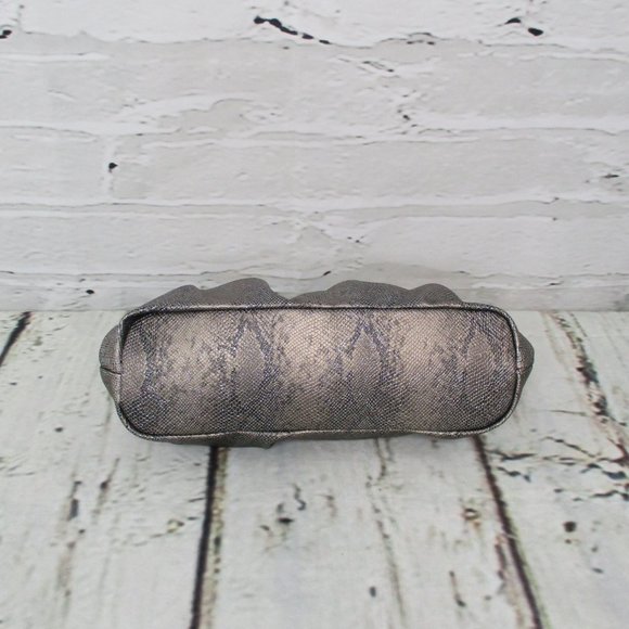 A New Day Convertible Crossbody Bag - Picture 6 of 7